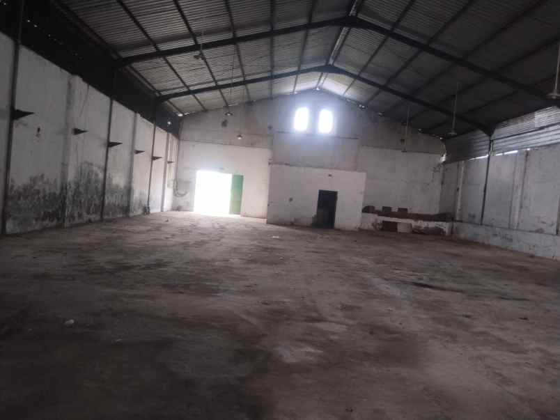 disewakan gudang di ngawi