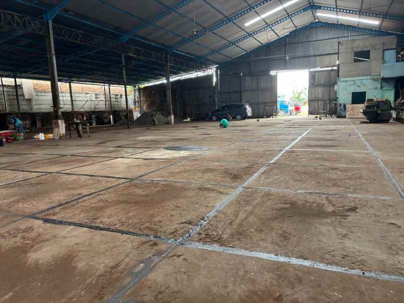 disewakan gudang di surabaya