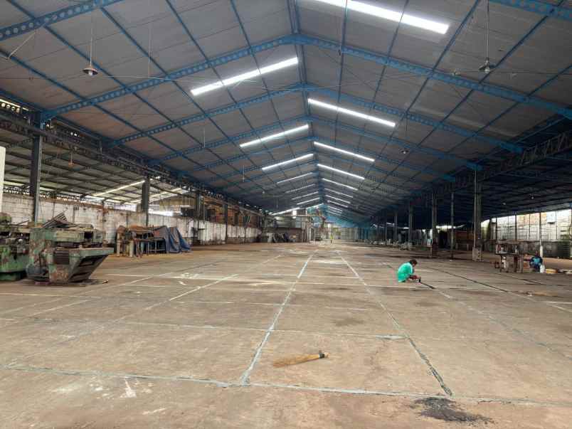 disewakan gudang di surabaya