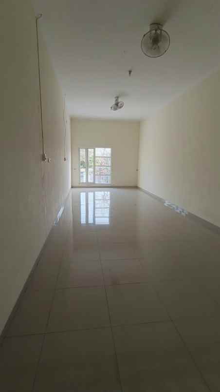 disewakan ruko 2 lantai strategis giwangan 75 jt tahun
