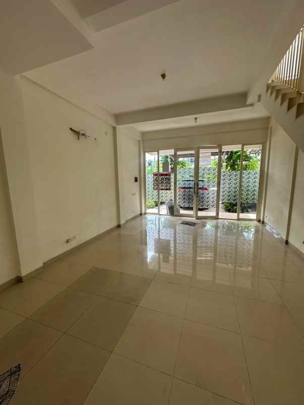 disewakan ruko gudang kantor bizhome