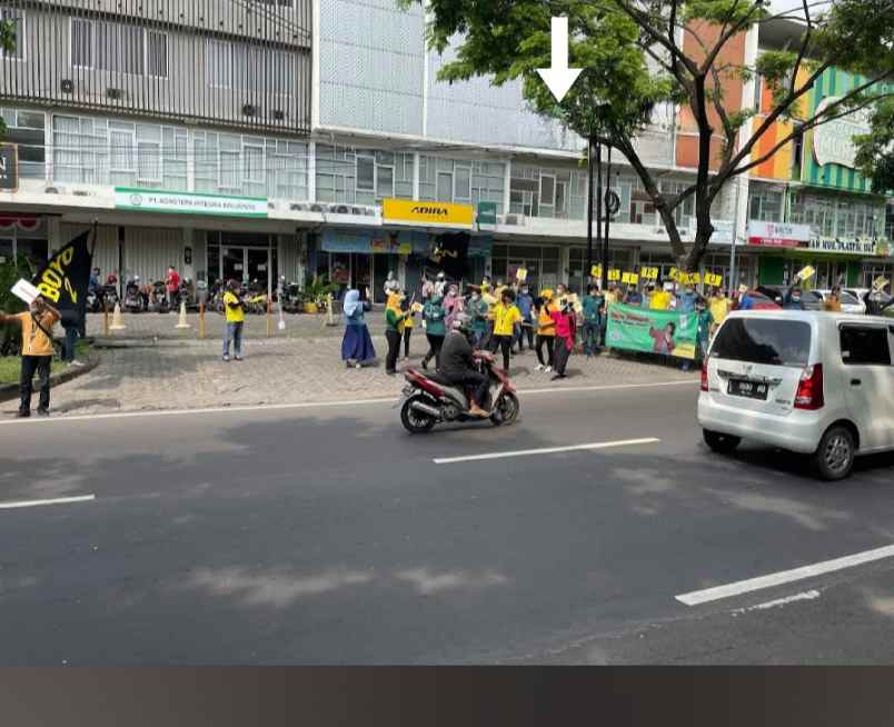 disewakan ruko gudang kantor jalan ir soekarno