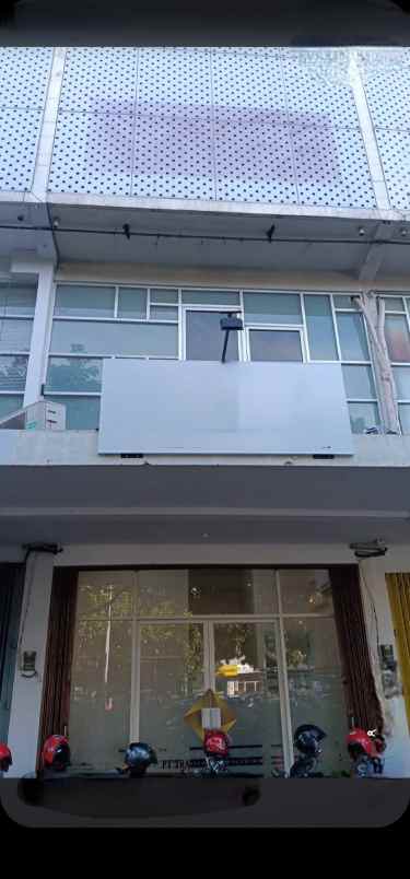 disewakan ruko gudang kantor jalan ir soekarno