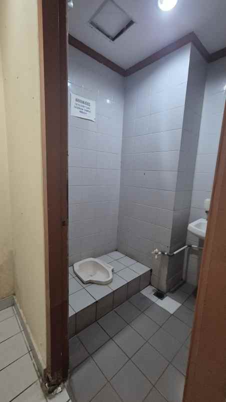 disewakan ruko gudang kantor jl bouelvard raya kelapa