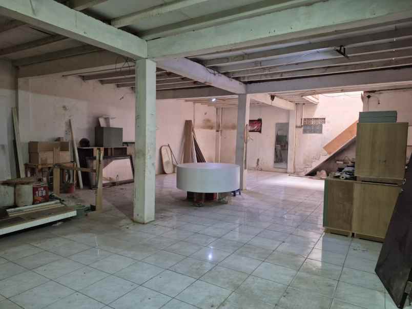 disewakan ruko gudang kantor letjen soeprapto