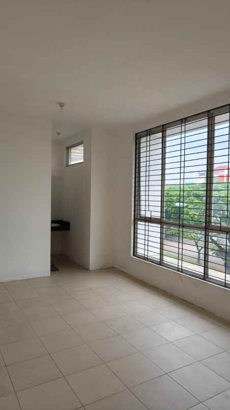 disewakan ruko gudang kantor ruko grand boulevard