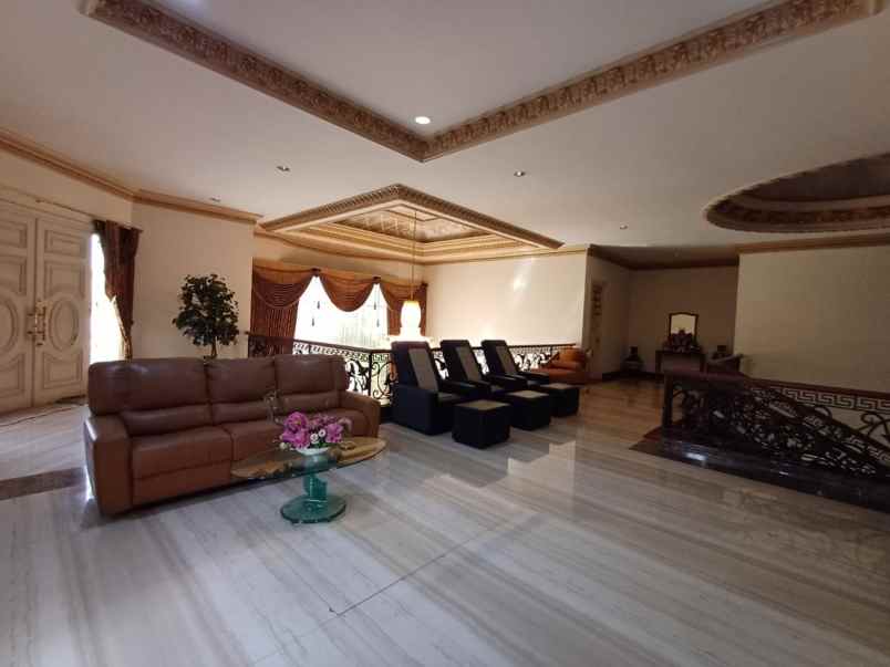 disewakan rumah araya galaxy bumi permai