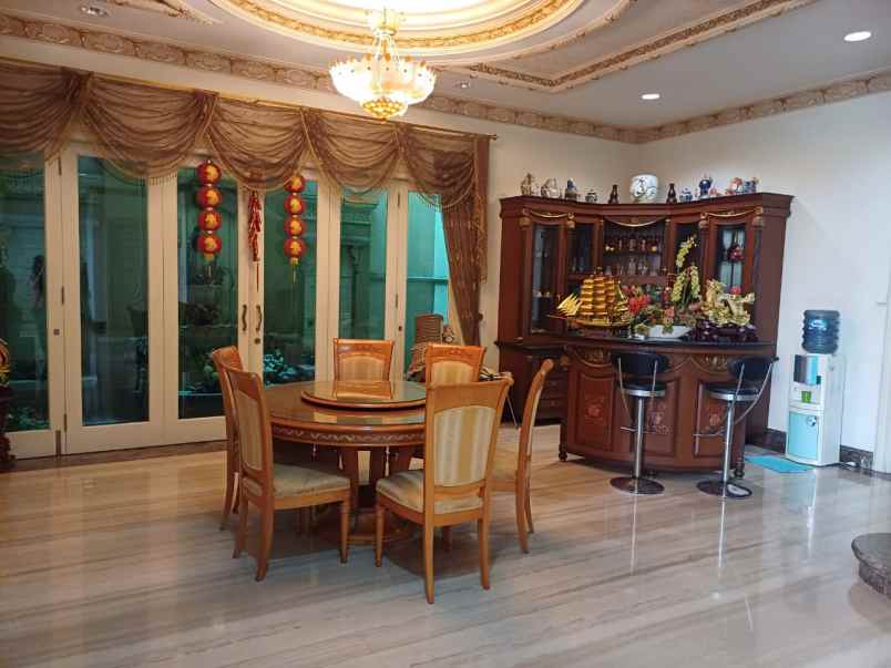 disewakan rumah araya galaxy bumi permai