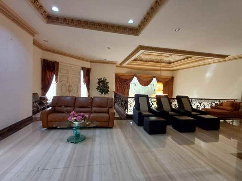 disewakan rumah araya galaxy bumi permai