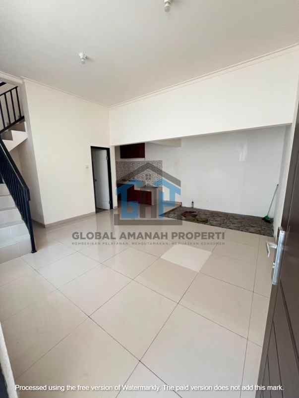 disewakan rumah baru sariwangi cocok u pasutri muda