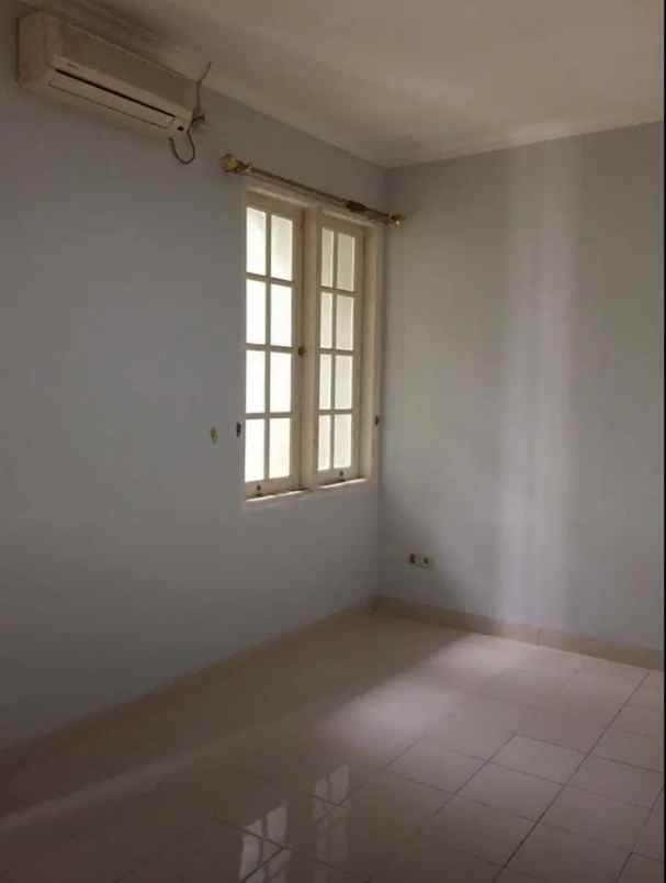 disewakan rumah citra grand cibubur