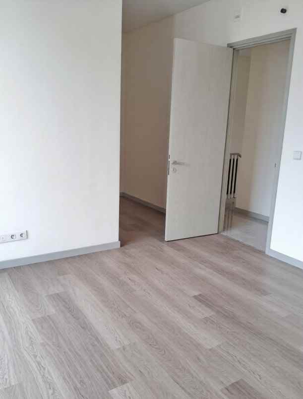 disewakan rumah cluster kelimutu asya jgc