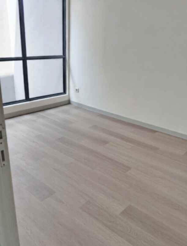 disewakan rumah cluster kelimutu asya jgc