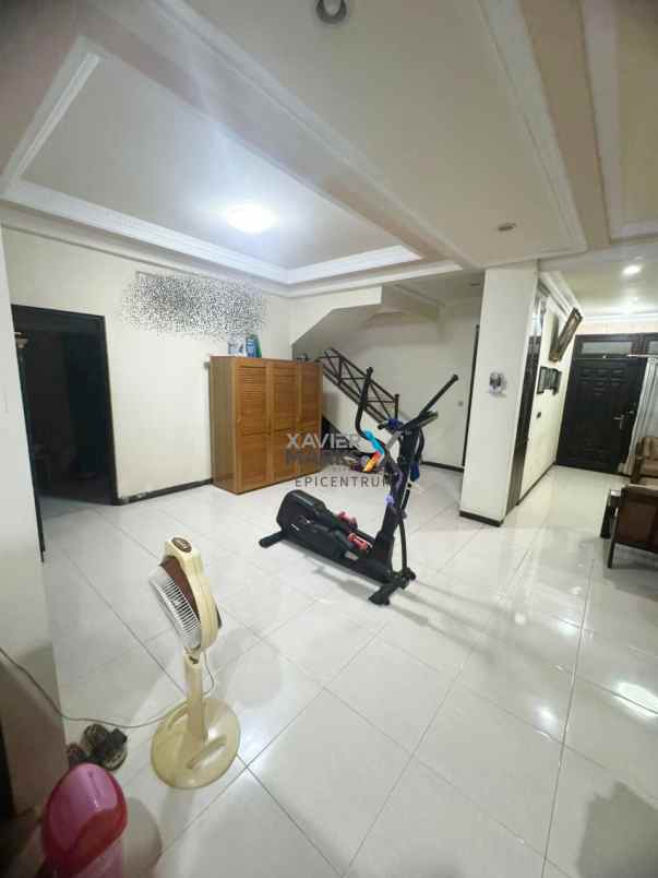 disewakan rumah di nirwana eksekutif full furnished