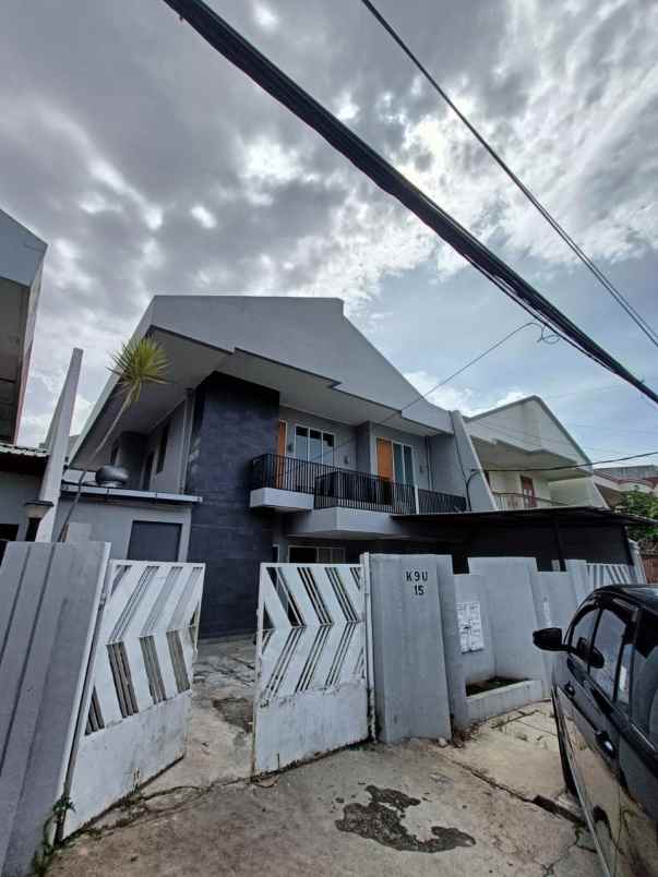 disewakan rumah jalan muara karang permai