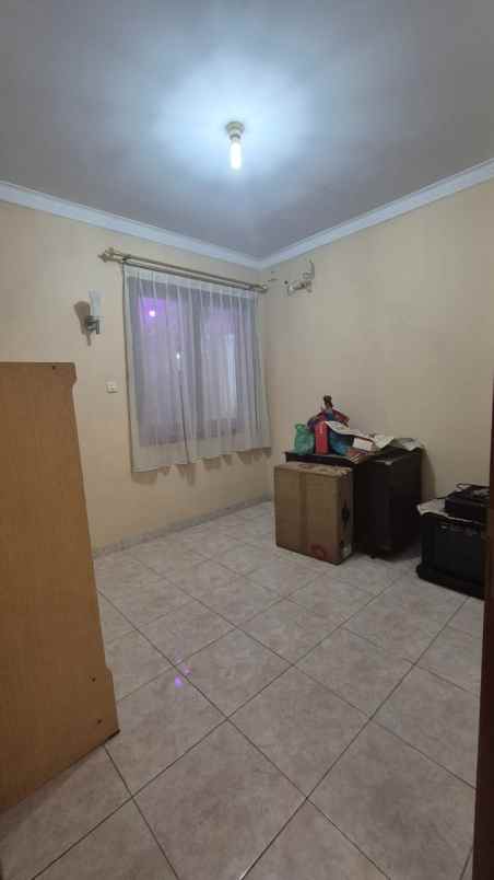 disewakan rumah janur kuning residence