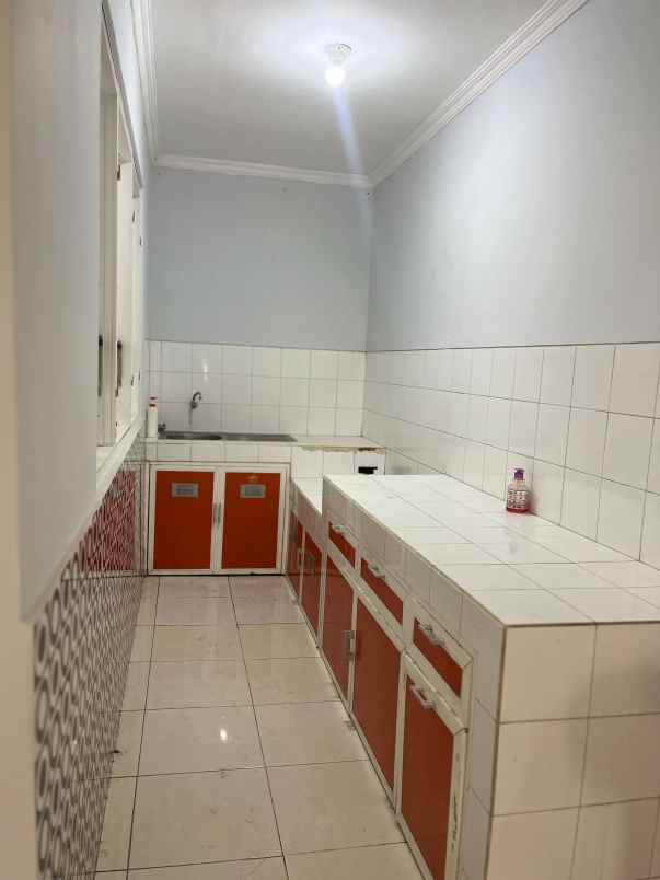 disewakan rumah kebonsari regency