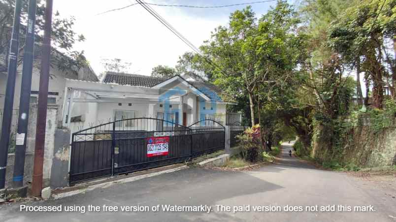 disewakan rumah komplek cihanjuang
