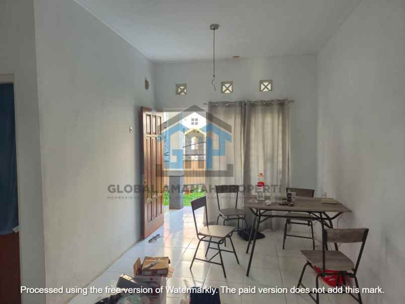 disewakan rumah komplek cihanjuang
