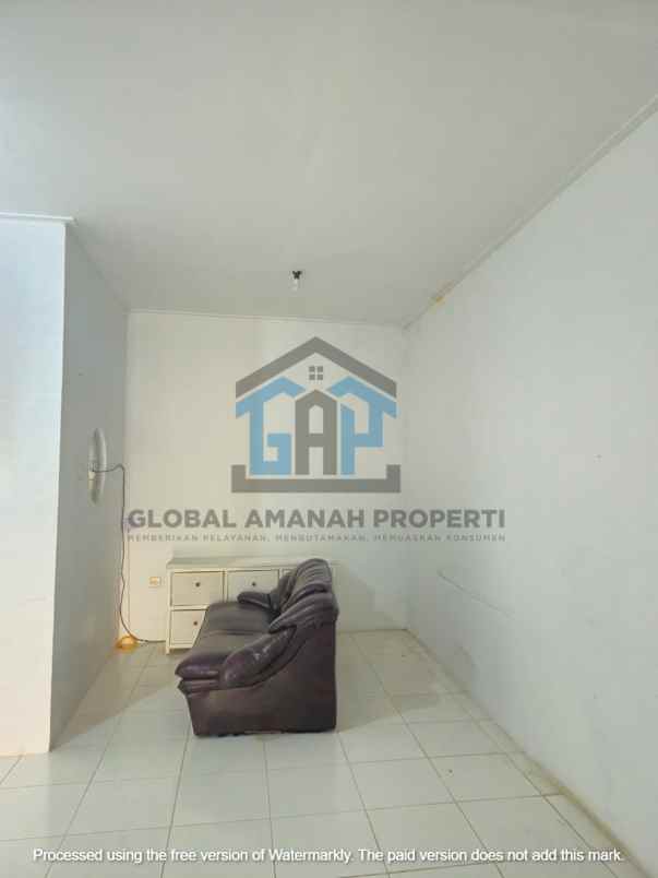 disewakan rumah komplek cihanjuang