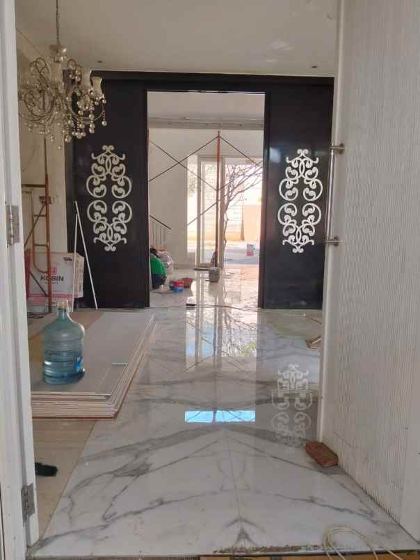 disewakan rumah palm beach pakuwon city