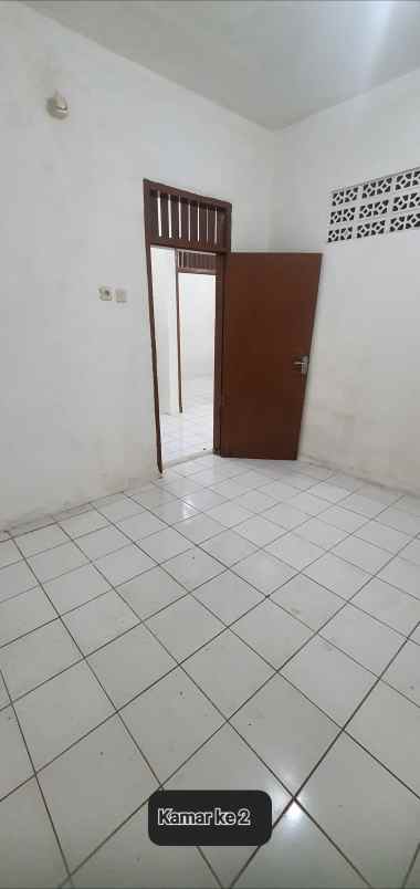 disewakan rumah perumahan villa taman