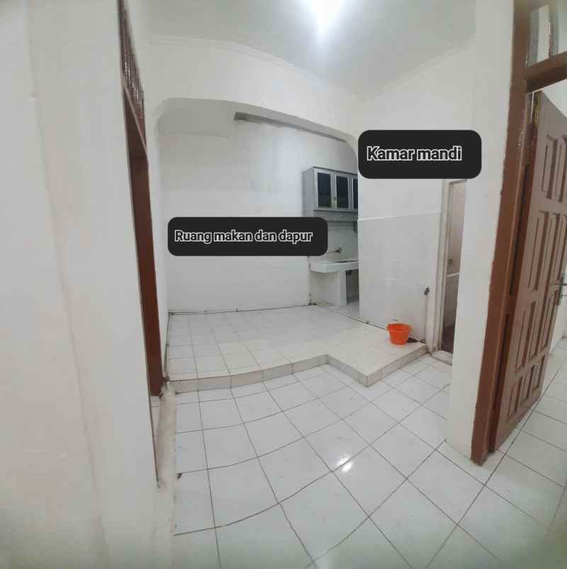 disewakan rumah perumahan villa taman