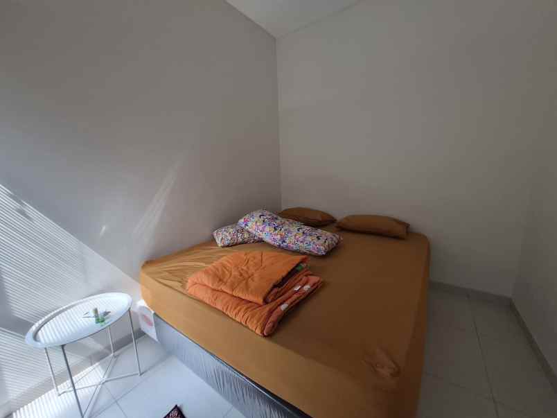 disewakan rumah suvarna sutera cluster