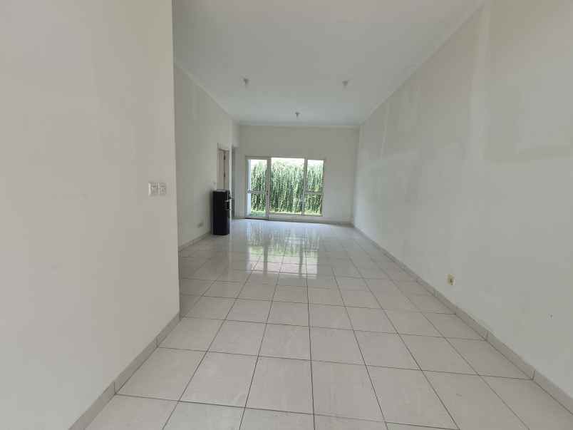 disewakan rumah suvarna sutera cluster fedora