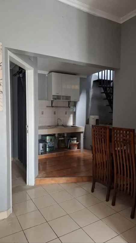 disewakan rumah tinggal terawat di puri beta