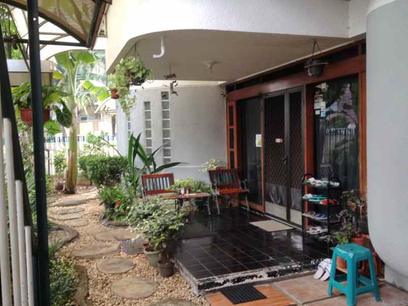 gandaria miliki rumah di gandaria kebayoran baru