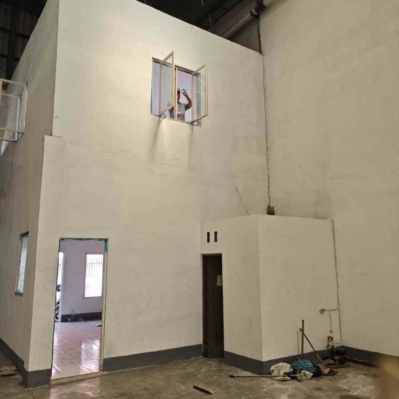 gudang akses container 40 kenjeran sby timur