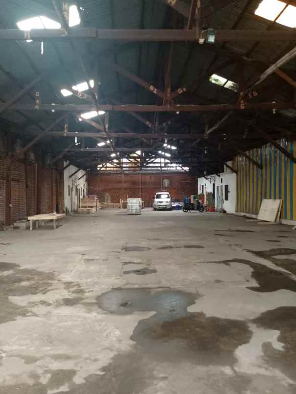 gudang di jatinegara kaum pulo gadung jakarta timur