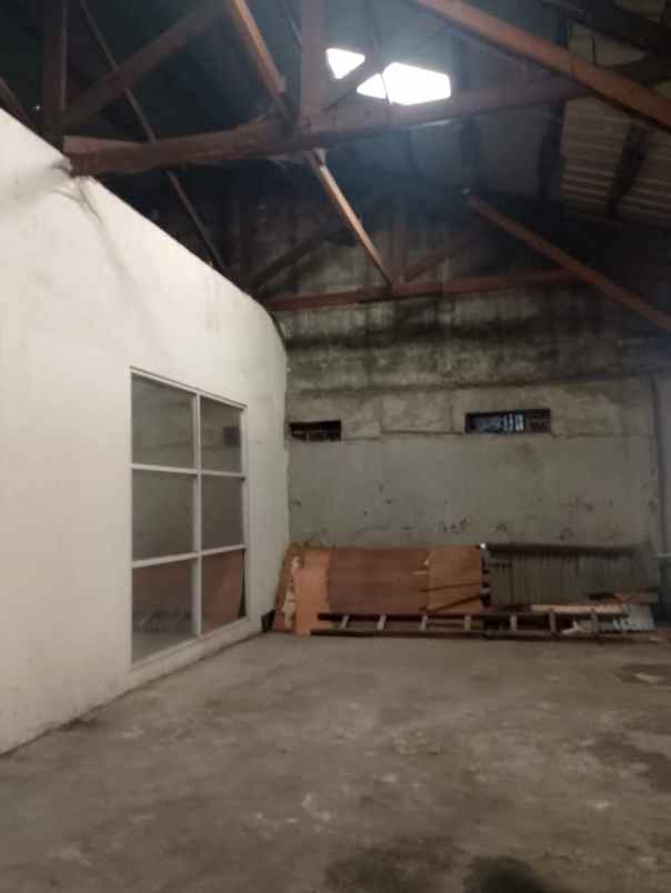 gudang di jatinegara kaum pulo gadung jakarta timur