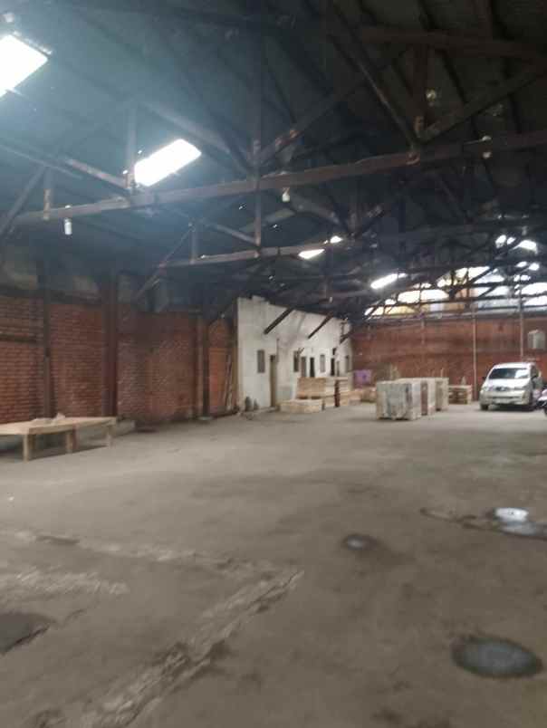 gudang di jatinegara kaum pulo gadung jakarta timur