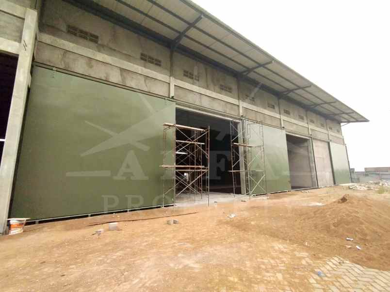 jual cepat gudang siap pakai akses kontainer