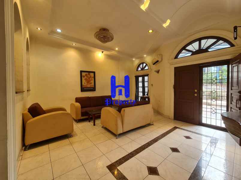 jual rumah baru renov di komplek taman polonia 3 medan
