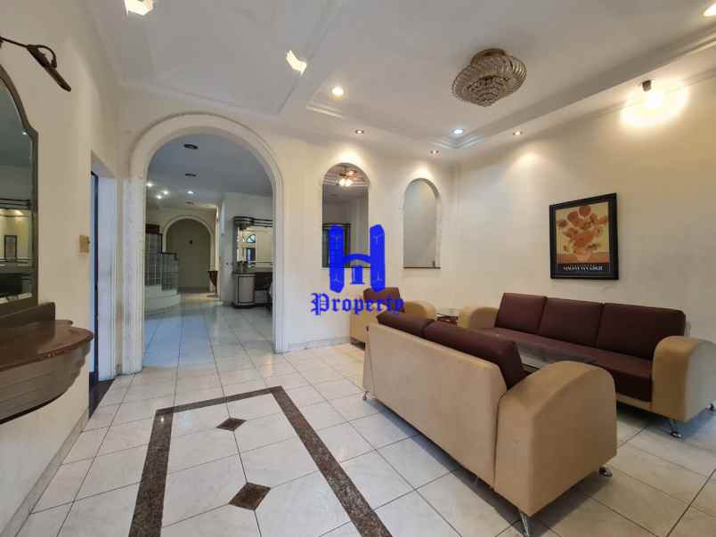 jual rumah baru renov di komplek taman polonia 3 medan