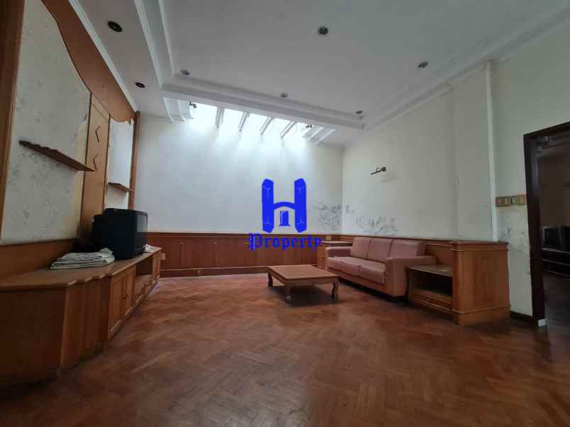 jual rumah baru renov di komplek taman polonia 3 medan