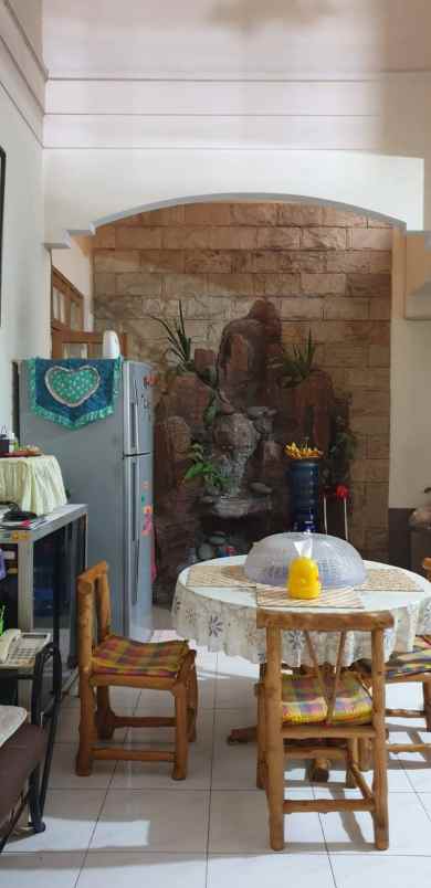 jual rumah bendul merisi 2 lantai surabaya nego