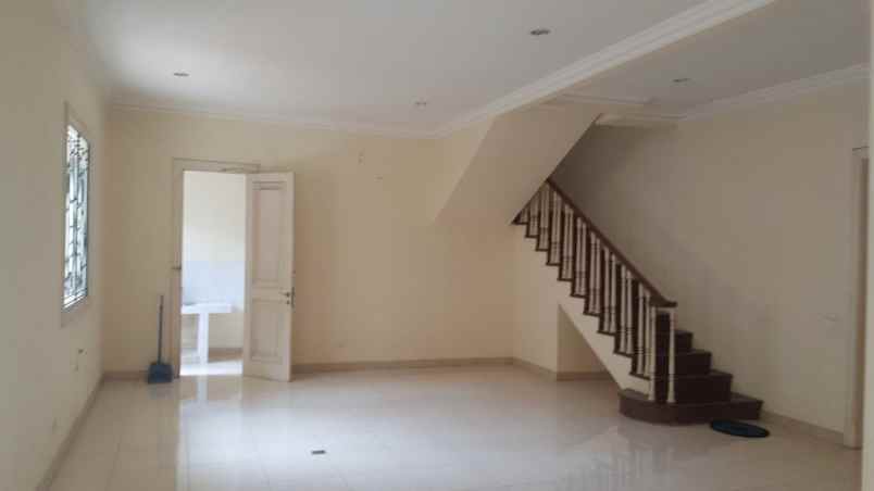 jual rumah cluster exclusive kota wisata cibubur