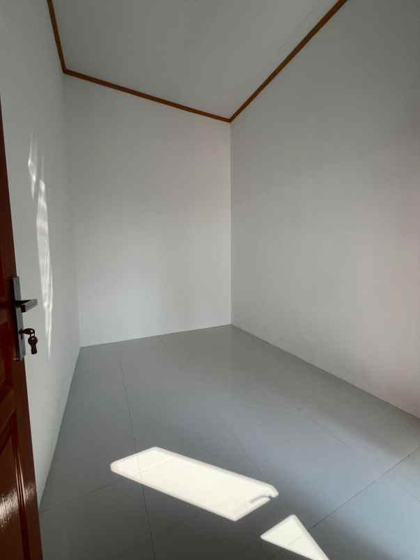 jual rumah clusture murah