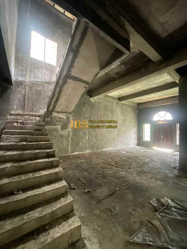 jual rumah di komplek cemara asri jalan rajawali medan