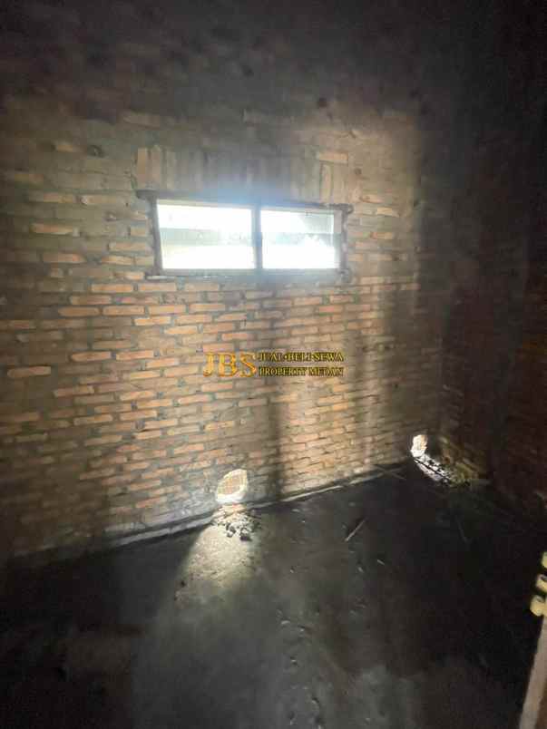 jual rumah di komplek cemara asri jalan rajawali medan
