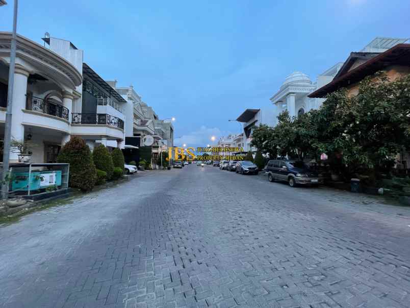 jual rumah di komplek cemara asri jalan rajawali medan