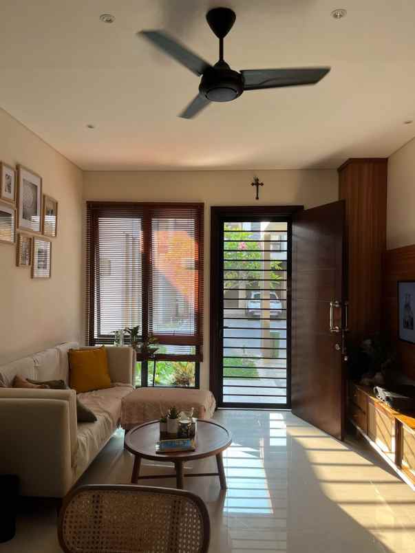 jual rumah di podomoro river view