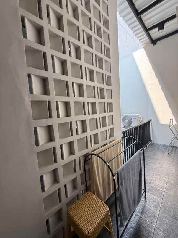 jual rumah di podomoro river view