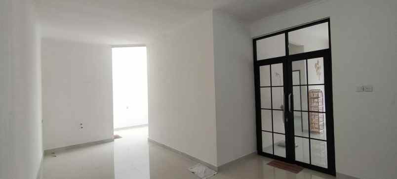 jual rumah hook siap huni cikeas country residence