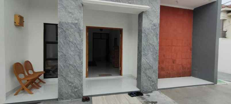 jual rumah hook siap huni cikeas country residence