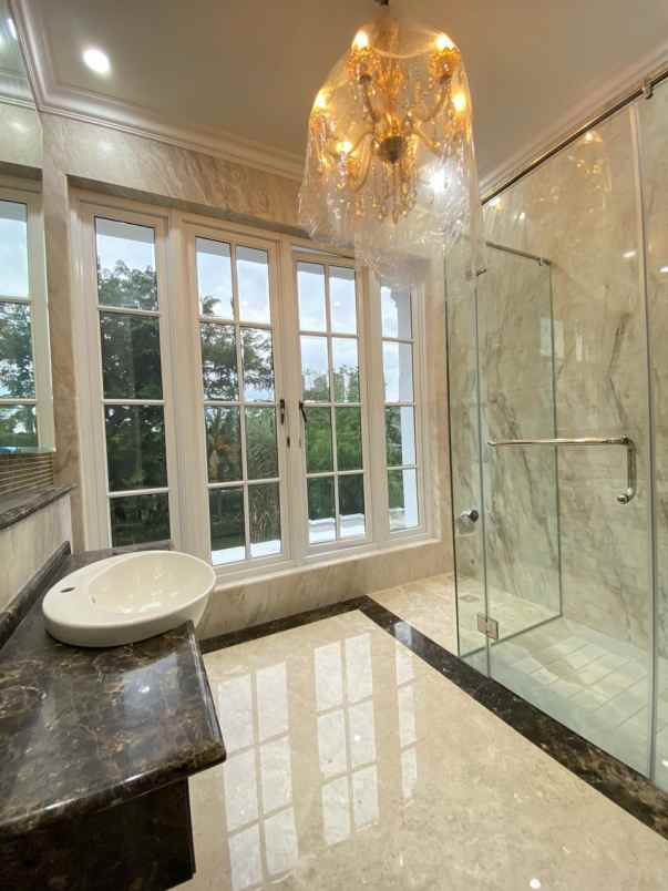 jual rumah mewah semi furnished pondok indah jak sel